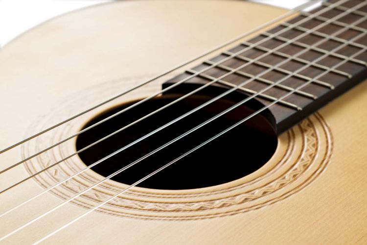 klassische-Gitarre-La-Mancha-Modell-Rubinito-LSM-5_0005.jpg
