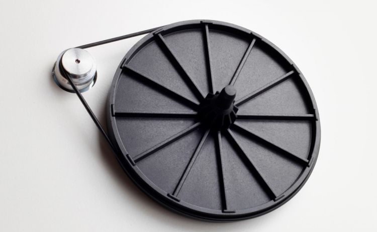 Plattenspieler-Rega-Audio-Modell-Planar-1-schwarz-_0004.jpg