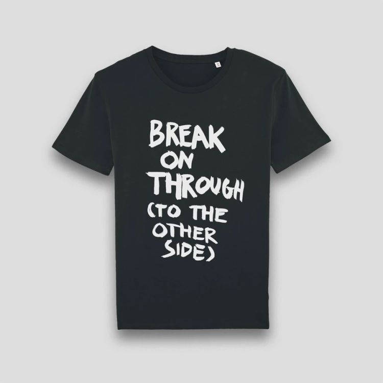 T-Shirt-XL-Break-On-Through-schwarz-Marcus-Kraft-1_0001.jpg