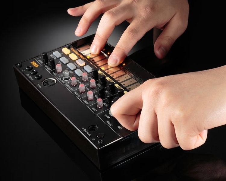 Synthesizer-Korg-Modell-volca-beats-analog-_0003.jpg